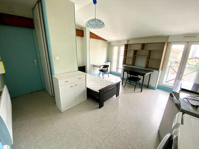 Location Appartement 1 pièce 21m²