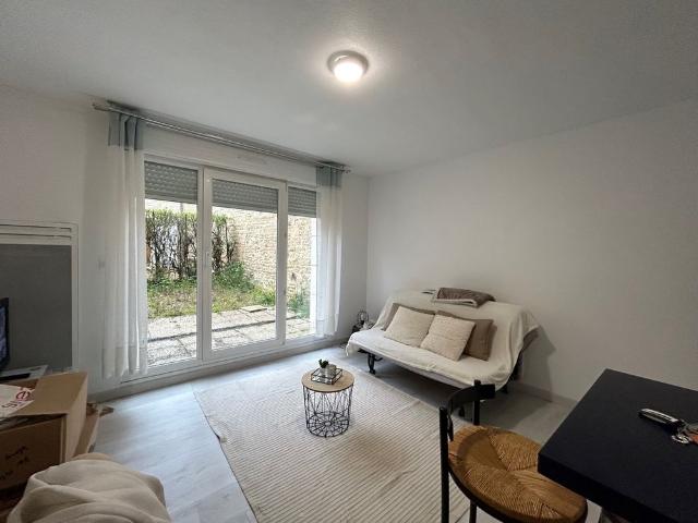 Location Appartement 1 pièce 21m²