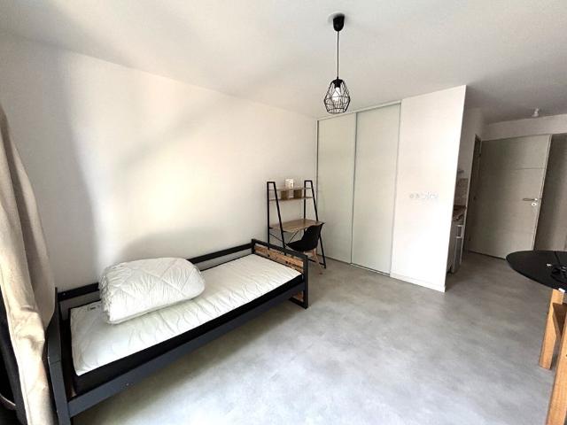 Location Appartement 1 pièce 21m²