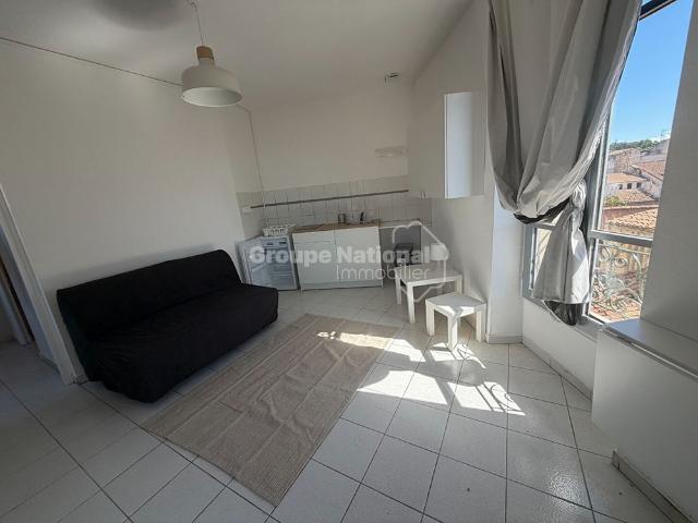 Location Appartement 1 pièce 21m²