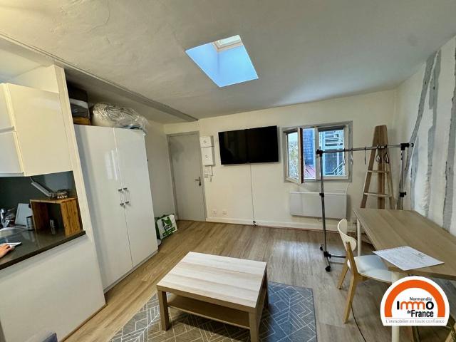 Location Appartement 1 pièce 21m²