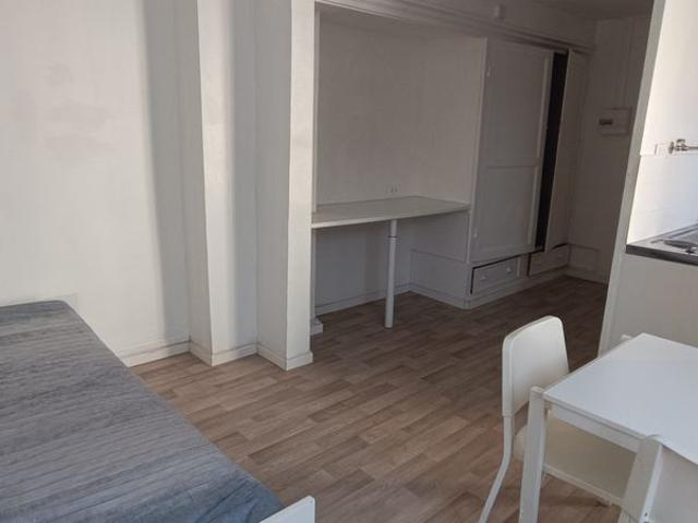 Location Appartement 1 pièce 21m²