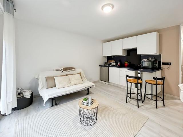 Location Appartement 1 pièce 21m²