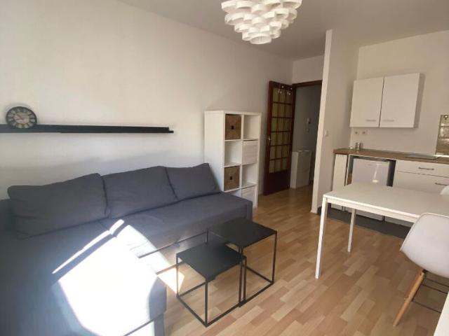 Location Appartement 1 pièce 21m²