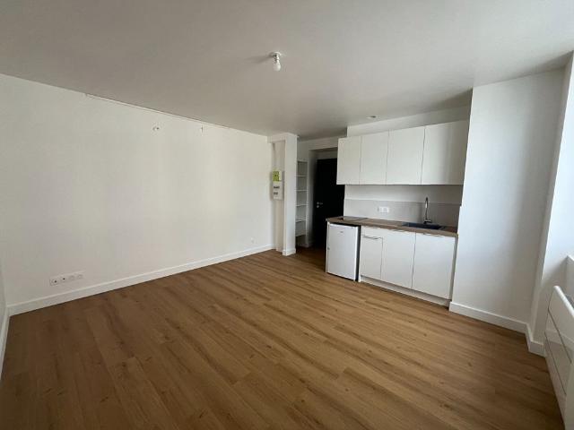 Location Appartement 1 pièce 21m²