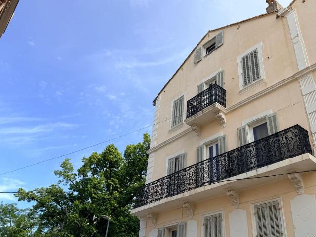 Location Appartement 1 pièce 21m² TOULON 83000