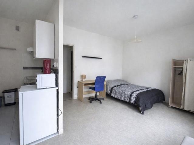 Location Appartement 1 pièce 21m² TOURS 37000