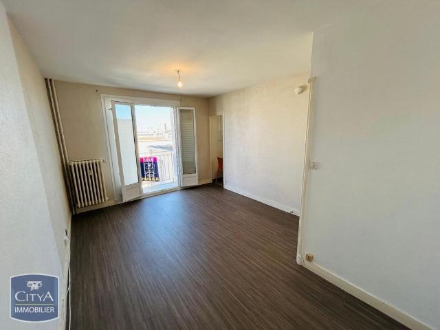 Location Appartement 1 pièce 21m² TOURS 37000