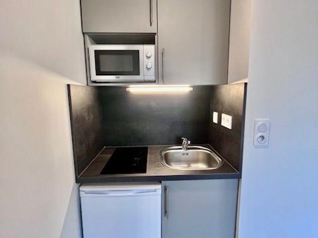 Location Appartement 1 pièce 21m² TROYES 10000