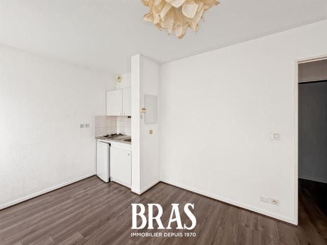 Location Appartement 1 pièce 21m² VANNES 56000