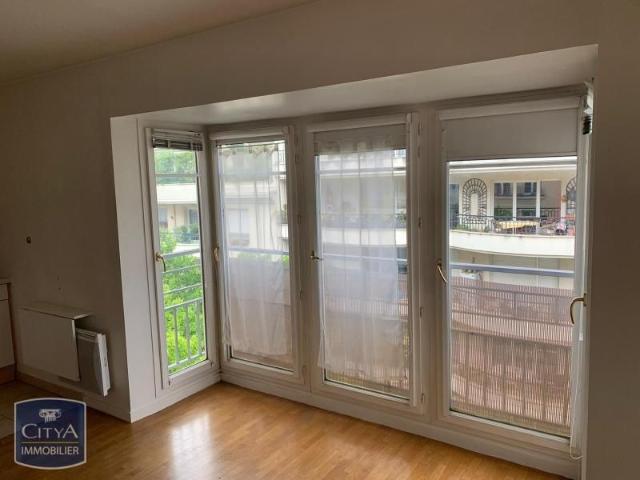 Location Appartement 1 pièce 21m² VINCENNES 94300
