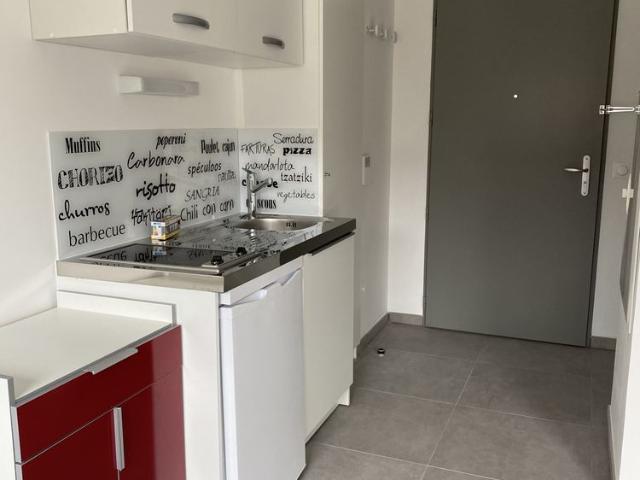 Location Appartement 1 pièce 21m² AMIENS 80000