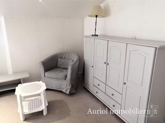 Location Appartement 1 pièce 21m² AURIOL 13390