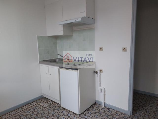 Location Appartement 1 pièce 21m² BEAUVAIS 60000