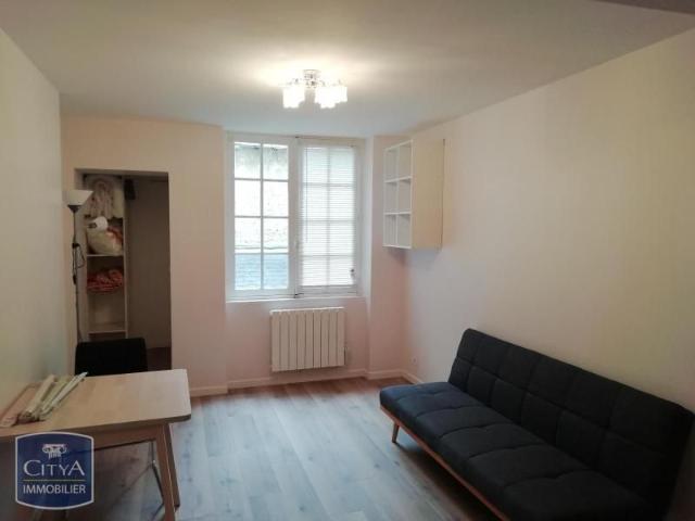 Location Appartement 1 pièce 21m² BLOIS 41000