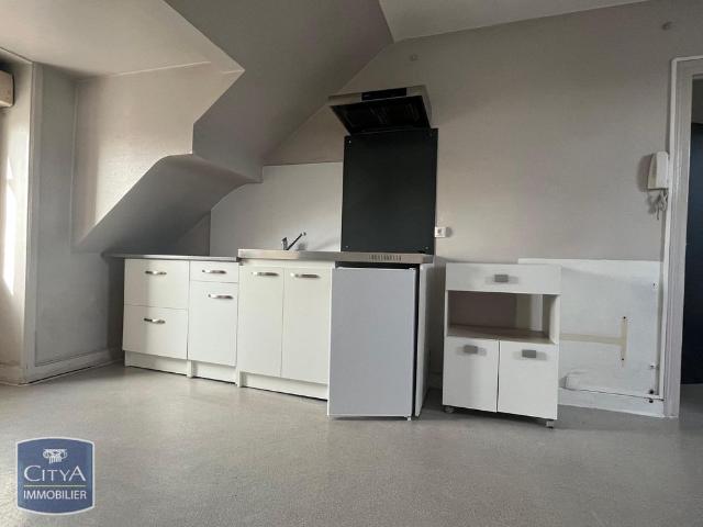 Location Appartement 1 pièce 21m² BRIVE LA GAILLARDE 19100
