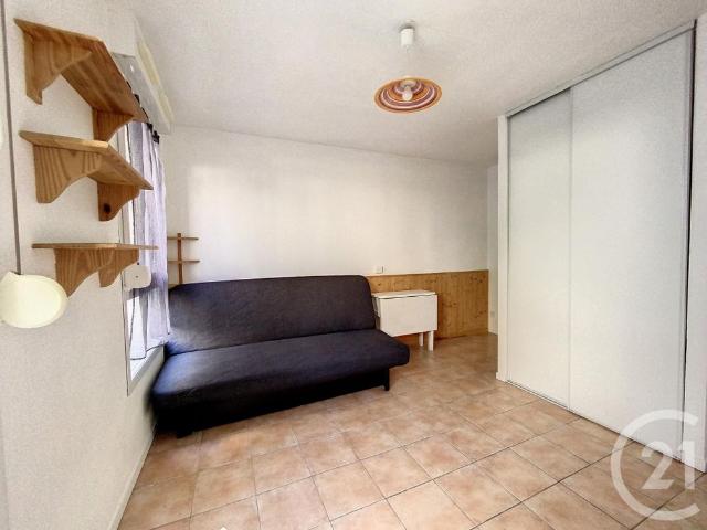 Location Appartement 1 pièce 21m² CLERMONT FERRAND 63000