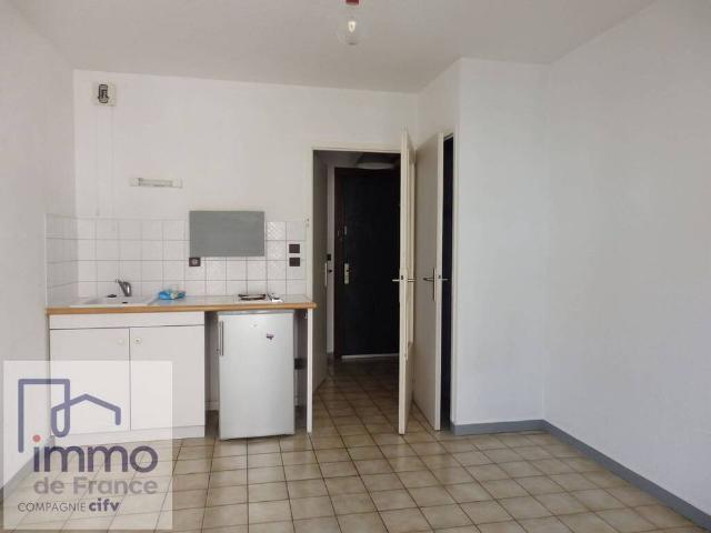 Location Appartement 1 pièce 21m² GRENOBLE 38000