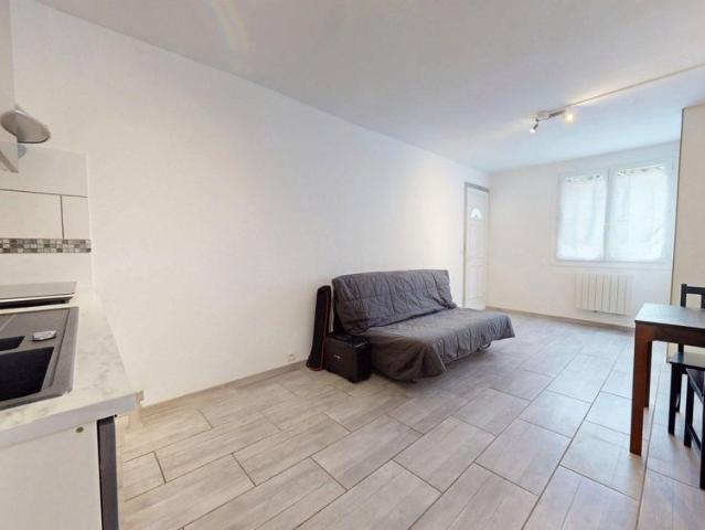 Location Appartement 1 pièce 21m² LE BLANC MESNIL 93150