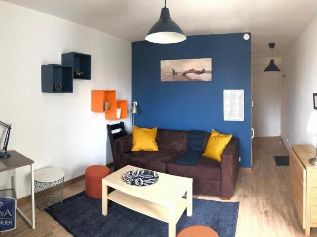 Location Appartement 1 pièce 21m² NIORT 79000