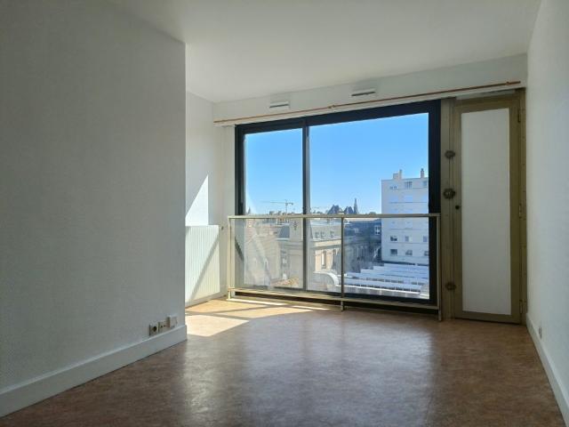 Location Appartement 1 pièce 21m² REIMS 51100