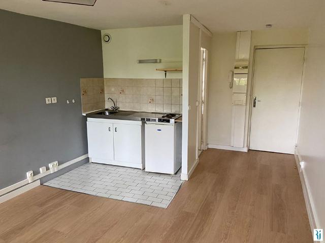 Location Appartement 1 pièce 21m² ROUEN 76000