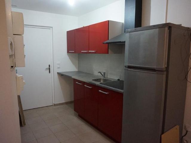 Location Appartement 1 pièce 21m² SENS 89100