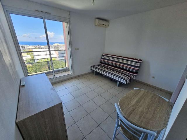 Location Appartement 1 pièce 21m² STE CLOTILDE 97490