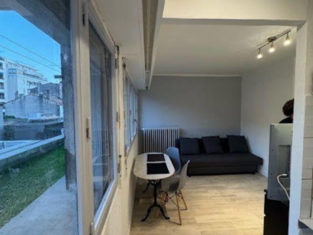 Location Appartement 1 pièce 22 m2 Marseille 4ème