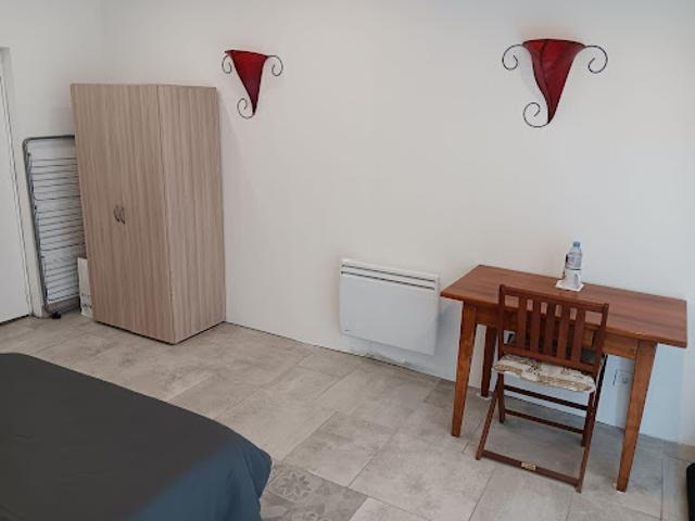 Location Appartement 1 pièce 22 m2 Miramas