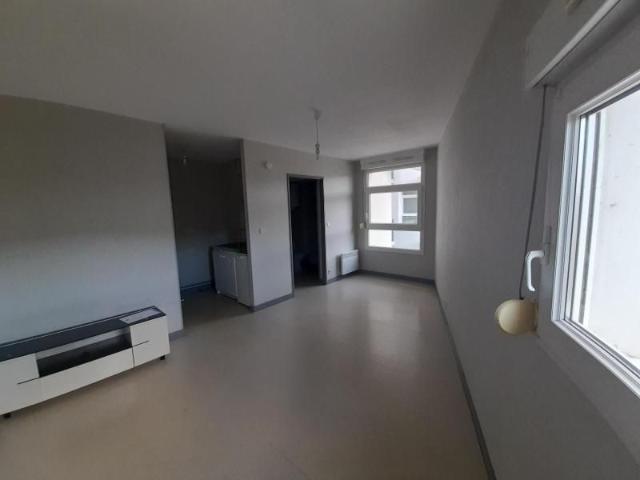 Location appartement 1 pièce 22 m2 à Tours