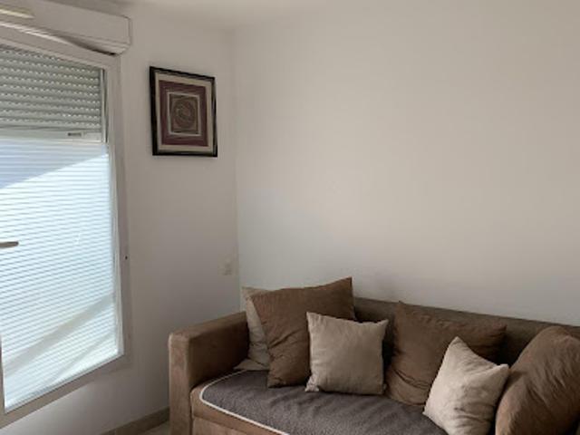 Location Appartement 1 pièce 22 m2 Bagnols sur ceze