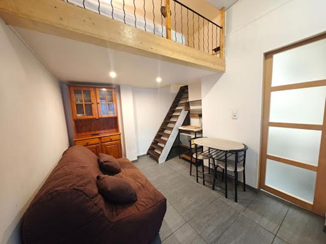 Location Appartement 1 pièce 22 m2 Saint raphael
