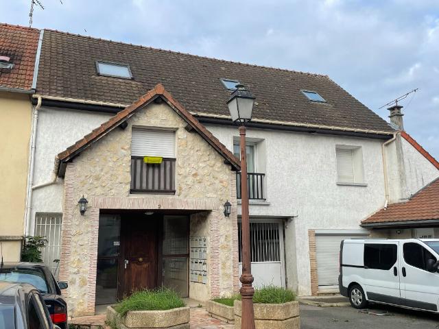 Location appartement 1 pièce, 22.10m², Ozoir la Ferrière