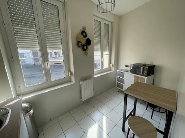 Location Appartement 1 pièce 22.1 m2 Saint Quentin