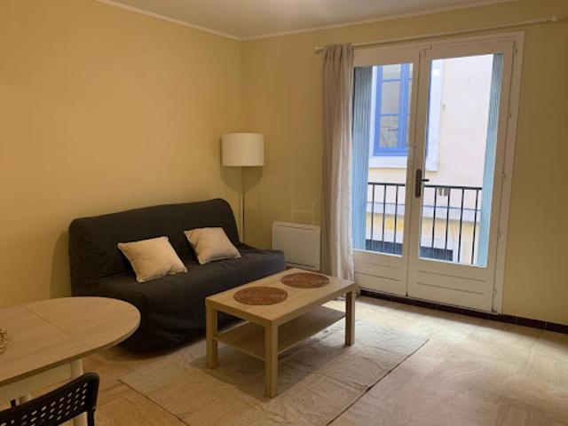 Location Appartement 1 pièce 22.23 m2 Nimes