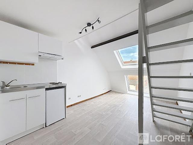 Location Appartement 1 pièce 22.34 m2 Hazebrouck