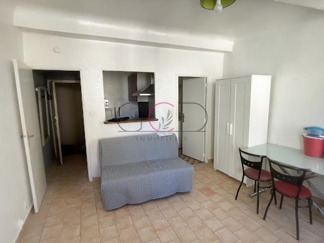 Location Appartement 1 pièce 22.38 m2 Aix en Provence