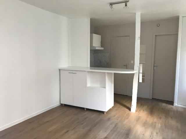 Location Appartement 1 pièce 22m²
