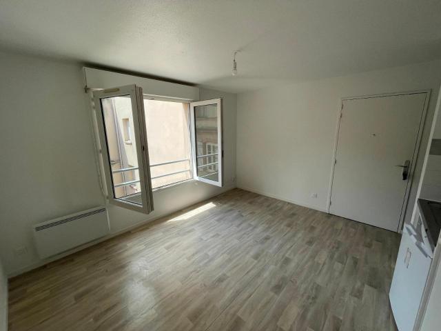 Location Appartement 1 pièce 22m² TOULOUSE 31000