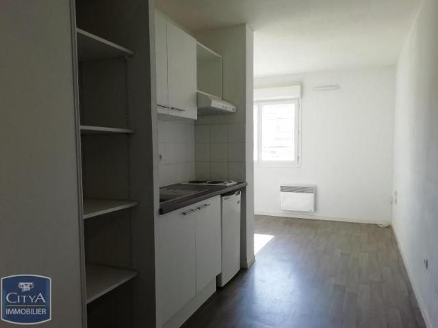 Location Appartement 1 pièce 22m² TOULOUSE 31400
