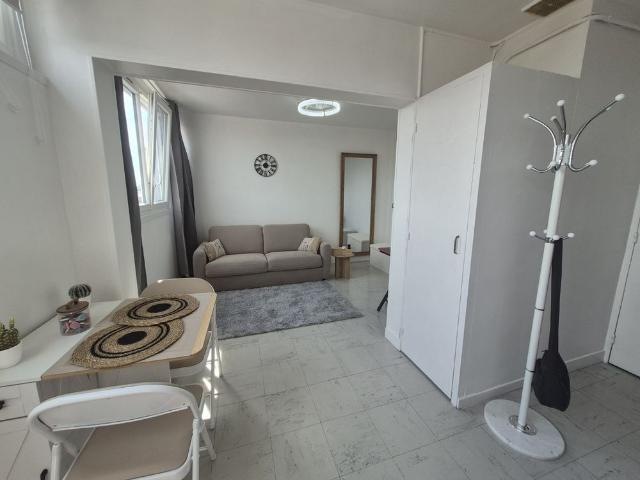 Location Appartement 1 pièce 22m² VALENCIENNES 59300