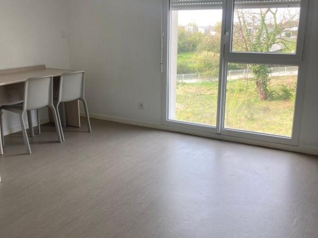 Location Appartement 1 pièce 22m² VILLENAVE D ORNON 33140