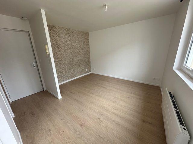 Location Appartement 1 pièce 22m² AMIENS 80000