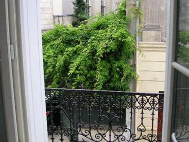 Location Appartement 1 pièce 22m² BORDEAUX 33000