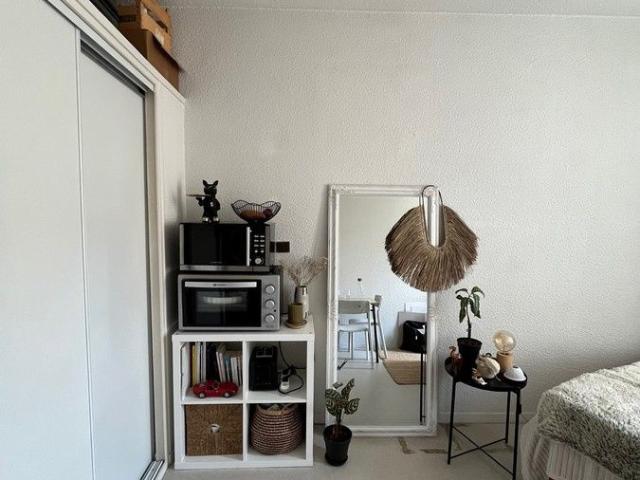 Location Appartement 1 pièce 22m² BORDEAUX 33000