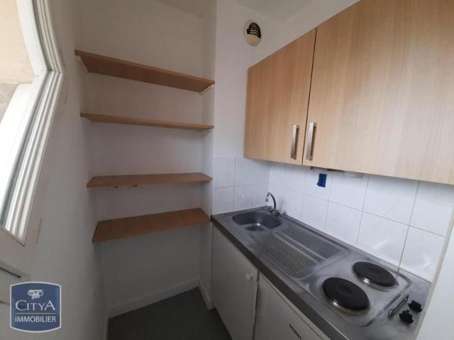 Location Appartement 1 pièce 22m² CLERMONT FERRAND 63000