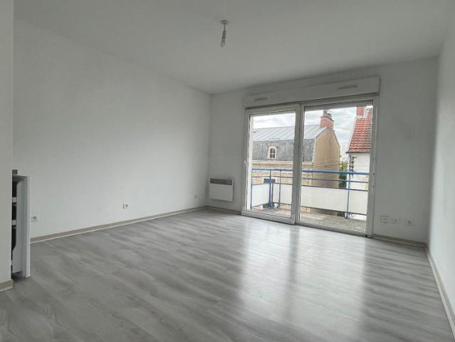 Location Appartement 1 pièce 22m² DIJON 21000