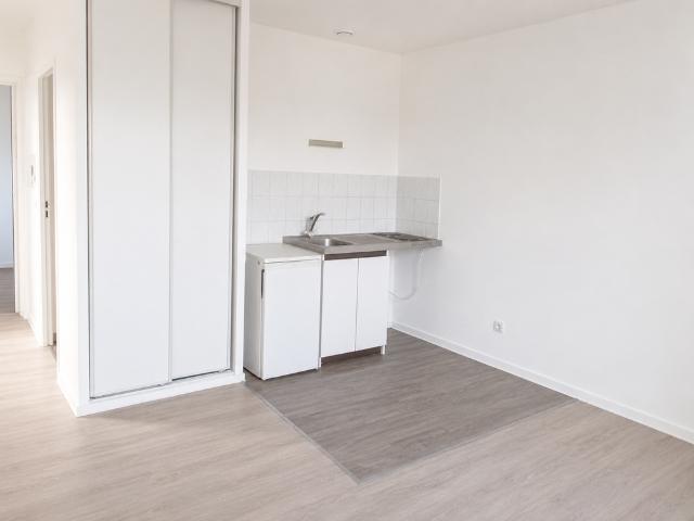 Location Appartement 1 pièce 22m² DIJON 21000