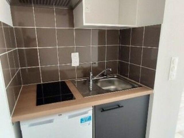 Location Appartement 1 pièce 22m² JOUE LES TOURS 37300